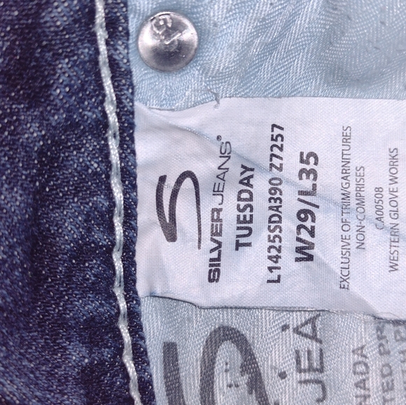 Silver Tuesday Jeans - Picture 3 of 4